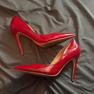 Steve Madden Elegant Red Patent Leather Heels